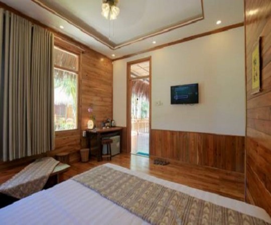Phòng Deluxe Giường Đôi Nhìn ra Vườn