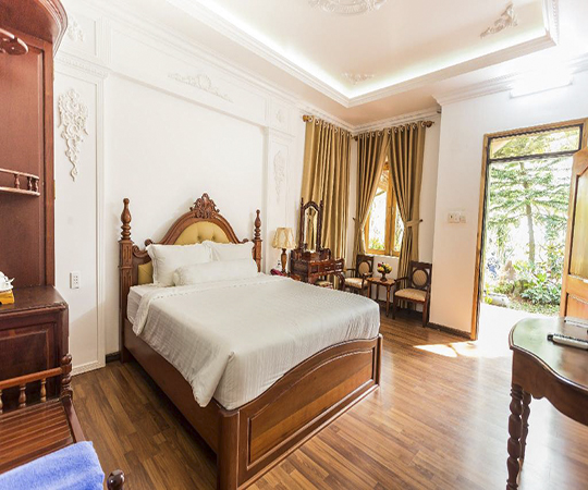 Deluxe hướng sân vườn (Deluxe Garden View)