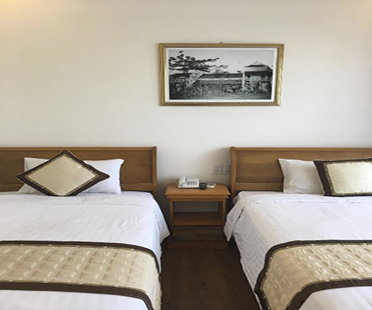 Deluxe hướng vườn có Ban công (Deluxe Twin Garden View with Balcony)