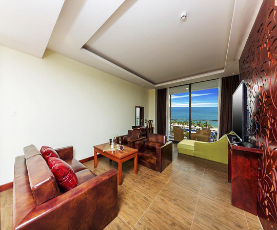 Phòng Suite Hướng biển (Suite Beach View Room)