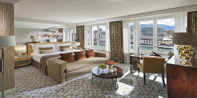 Deluxe River View
